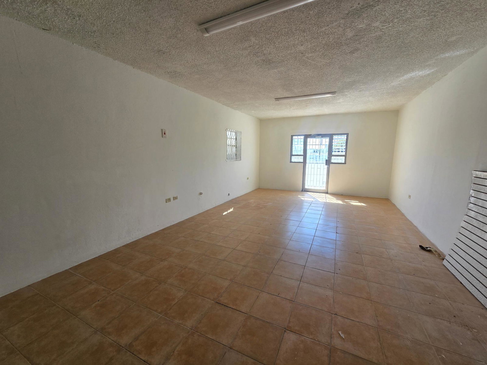 Third image of 88 Half Way Tree Road in Kingston 10, St. Andrew, Jamaica - property is For Rent