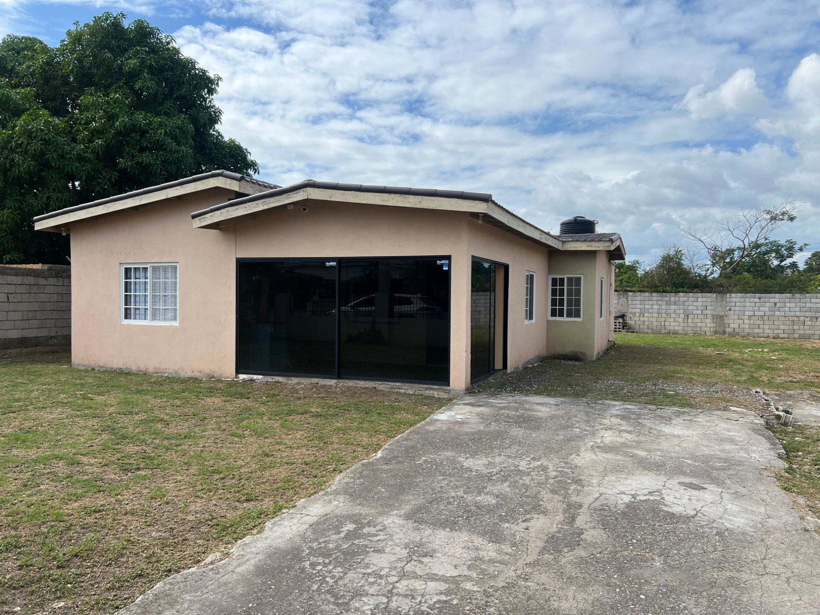 First image of 39 Poinciana Drive in Twickenham Park, St. Catherine, Jamaica - property is For Rent