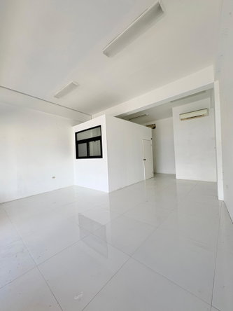 Fifth image of 15a-17 Red Hills Road in Kingston 19, St. Andrew, Jamaica - property is For Rent