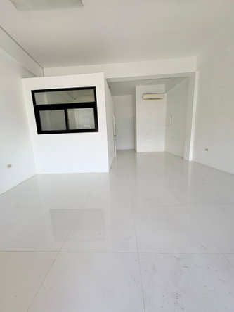 Eighth image of 15a-17 Red Hills Road in Kingston 19, St. Andrew, Jamaica - property is For Rent
