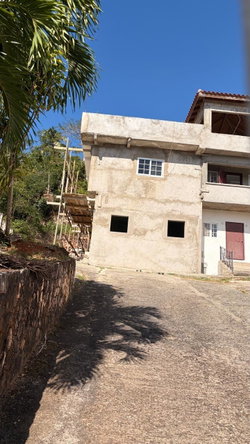 Ninth image of 13 Stildon Way, Belle Acres in Stony Hill P.O., St. Andrew, Jamaica - property is For Sale