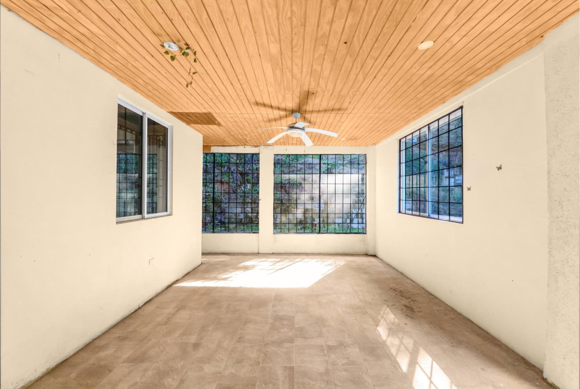 Tenth image of 10 Riva Way in Kingston 6, St. Andrew, Jamaica - property is For Sale