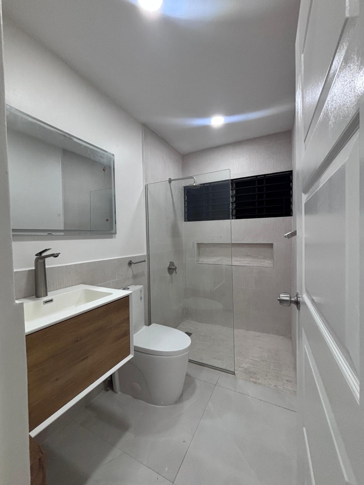 Seventeenth image of 7-9 Annette Crescent, Kingsto in Kingston 10, St. Andrew, Jamaica - property is For Rent