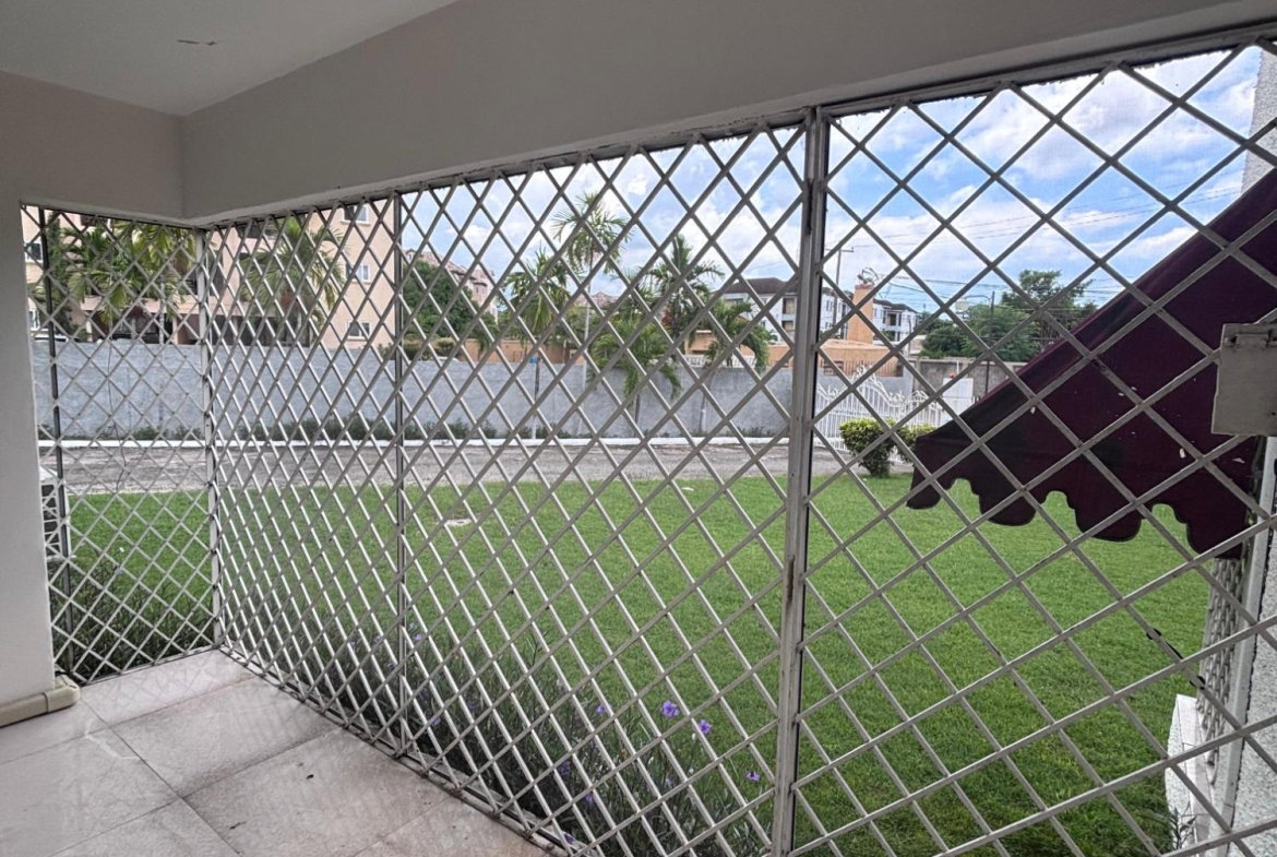Nineteenth image of 7-9 Annette Crescent, Kingsto in Kingston 10, St. Andrew, Jamaica - property is For Rent