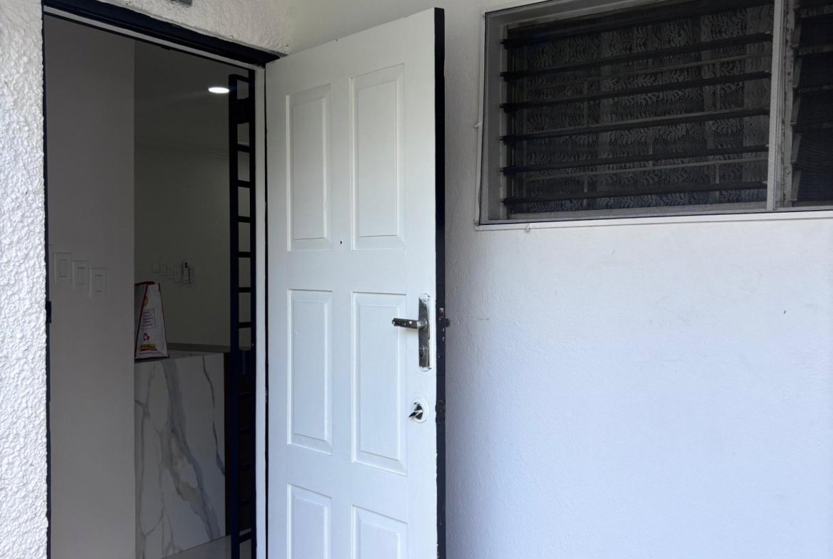 Twenty-First image of 7-9 Annette Crescent, Kingsto in Kingston 10, St. Andrew, Jamaica - property is For Rent