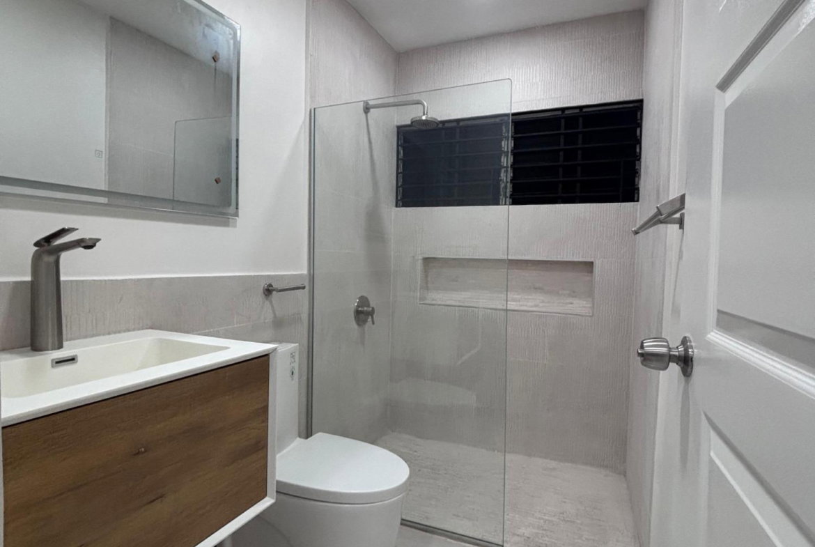 Eighth image of 7-9 Annette Crescent, Kingsto in Kingston 10, St. Andrew, Jamaica - property is For Rent