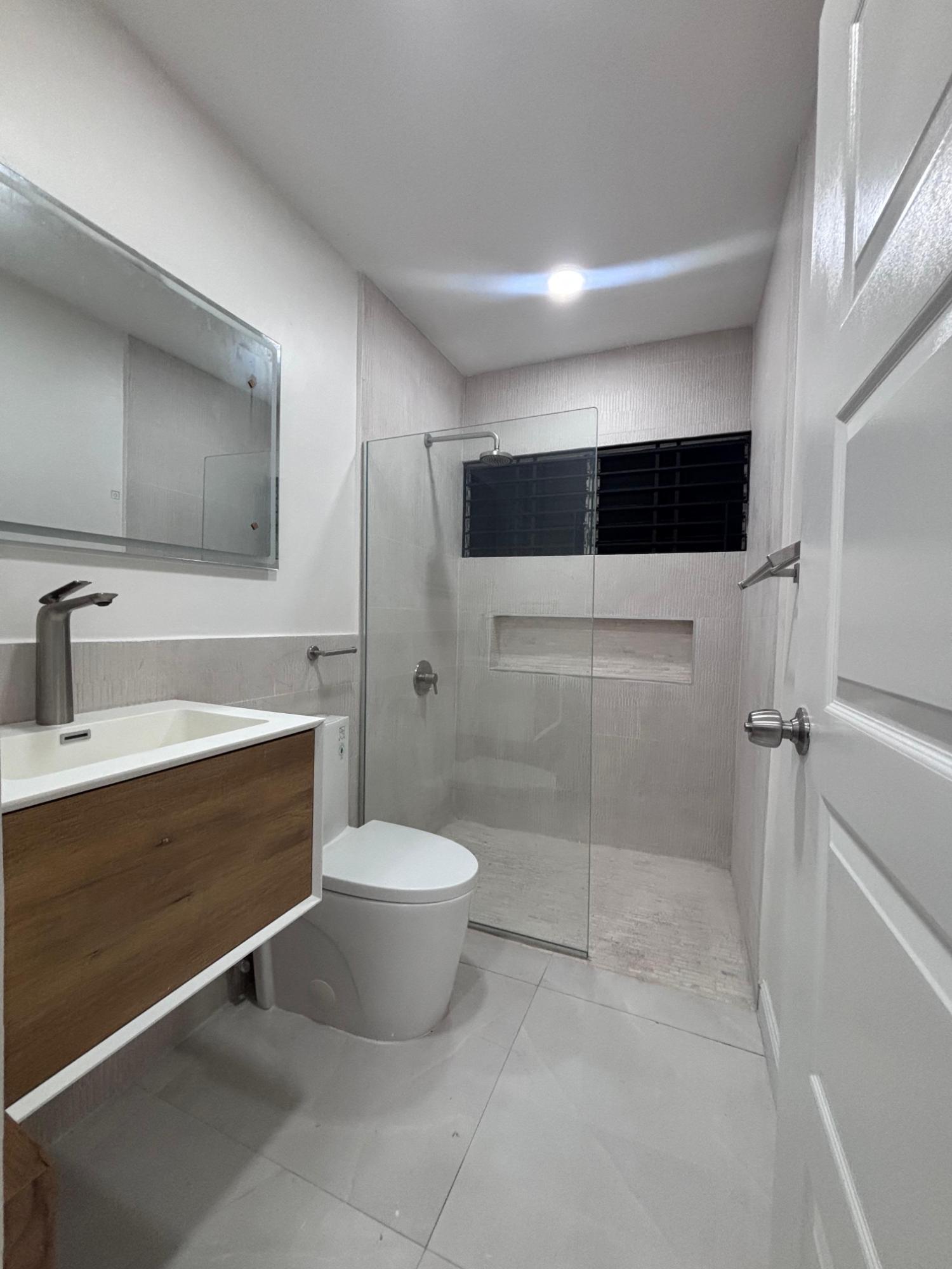 Eighth image of 7-9 Annette Crescent, Kingsto in Kingston 10, St. Andrew, Jamaica - property is For Rent