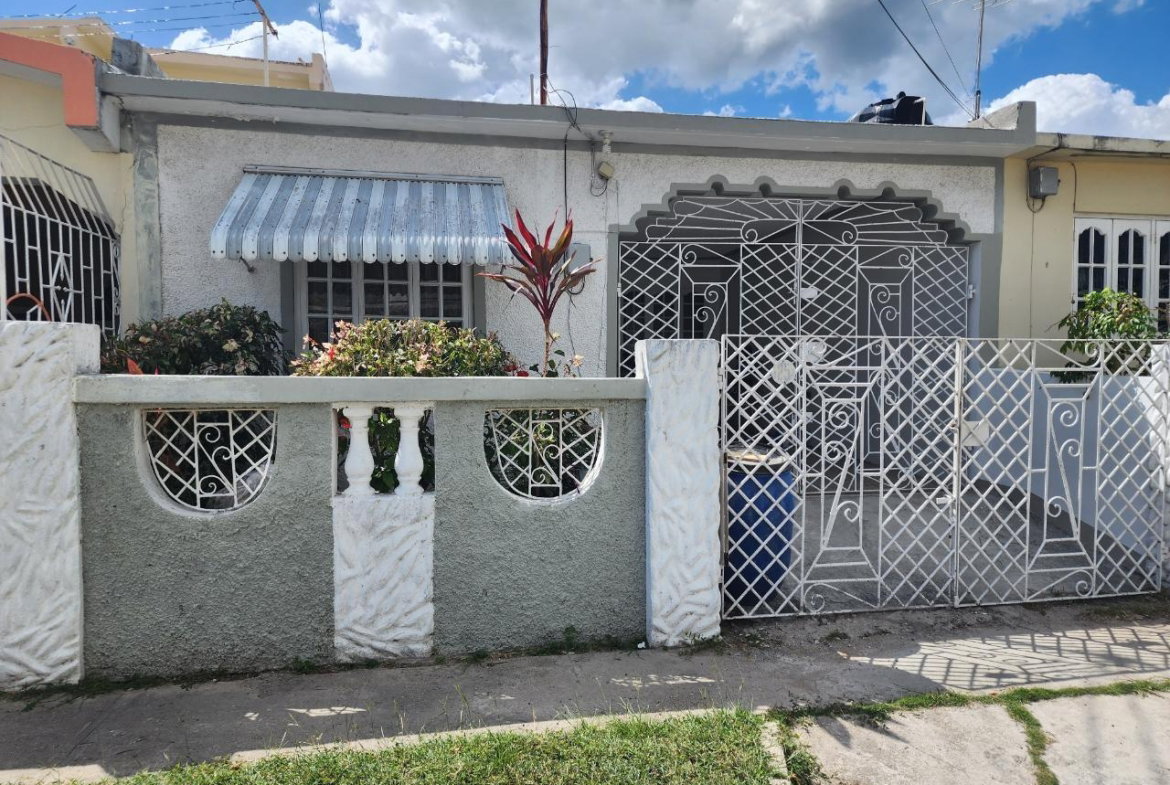 First image of 945 Marble Close in Spanish Town, St. Catherine, Jamaica - property is For Rent