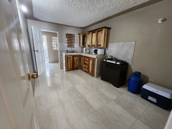 Fifth image of 945 Marble Close in Spanish Town, St. Catherine, Jamaica - property is For Rent