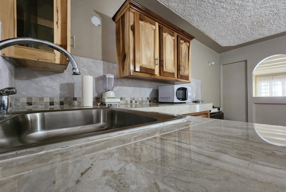 Seventh image of 945 Marble Close in Spanish Town, St. Catherine, Jamaica - property is For Rent