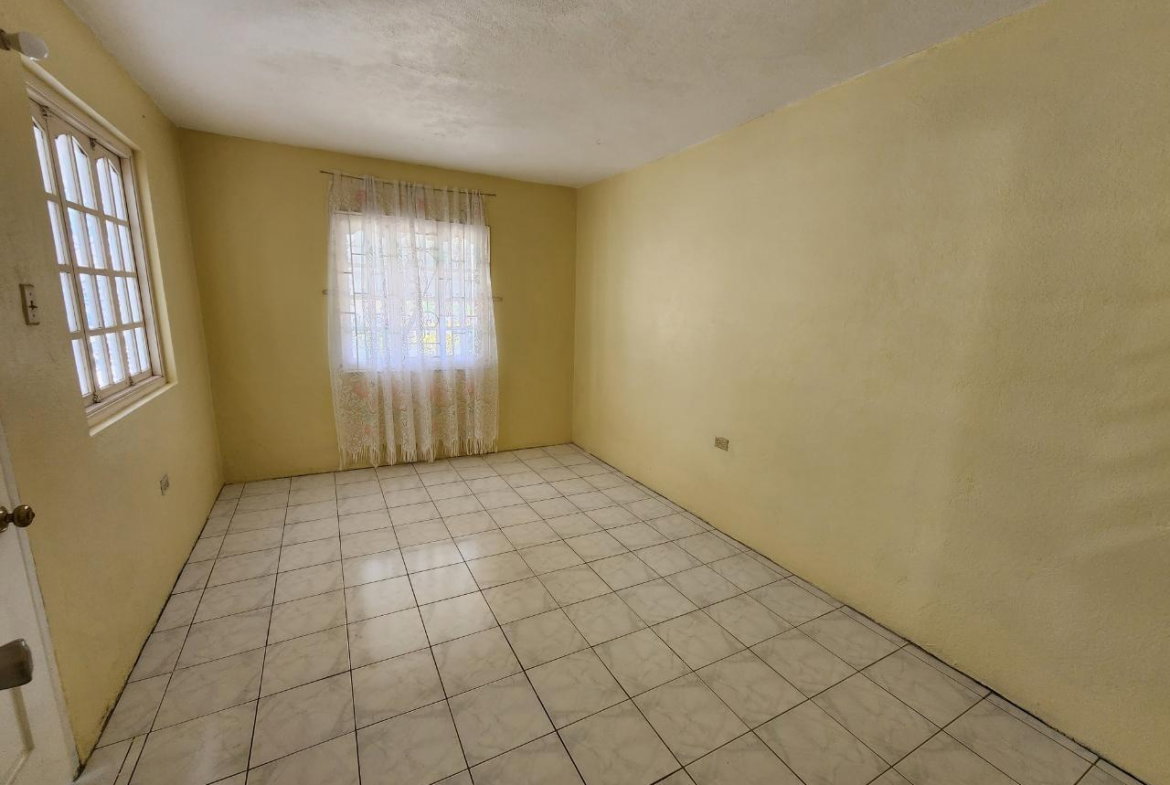 Ninth image of 945 Marble Close in Spanish Town, St. Catherine, Jamaica - property is For Rent