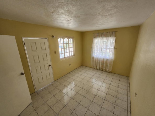 Tenth image of 945 Marble Close in Spanish Town, St. Catherine, Jamaica - property is For Rent