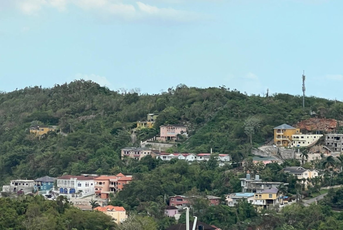 Thirteenth image of 148 Cyprus Hall Road, Belvede in Kingston 19, St. Andrew, Jamaica - property is For Sale