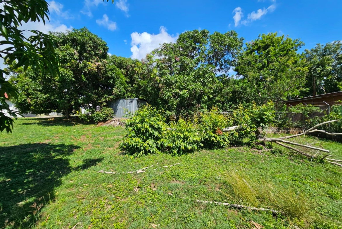 Fifth image of Scotts Crescent in Green Park, Clarendon, Jamaica - property is For Sale