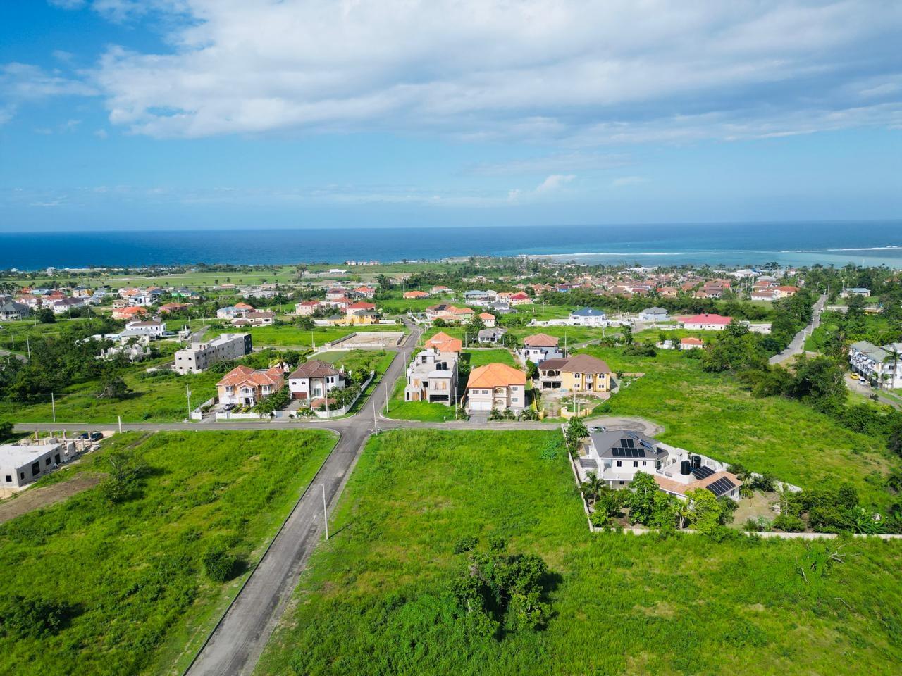 Eleventh image of 537 Orange Street Richmond ca in Plantation Village, St. Ann, Jamaica - property is For Sale