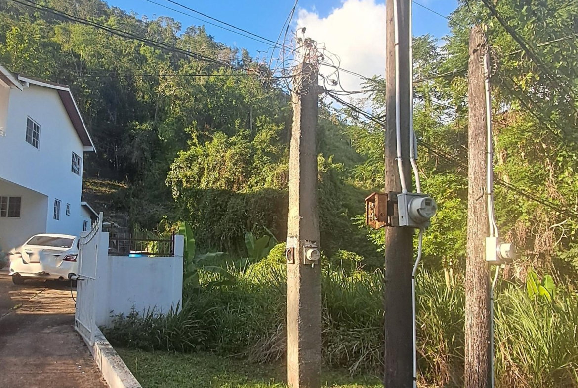 Sixth image of 3 Maverley Mountain, Red hi in Kingston 19, St. Andrew, Jamaica - property is For Sale