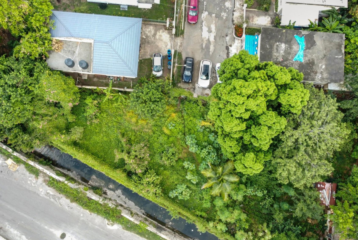 Fifteenth image of 18 Minerva Place in Kingston 20, St. Andrew, Jamaica - property is For Sale