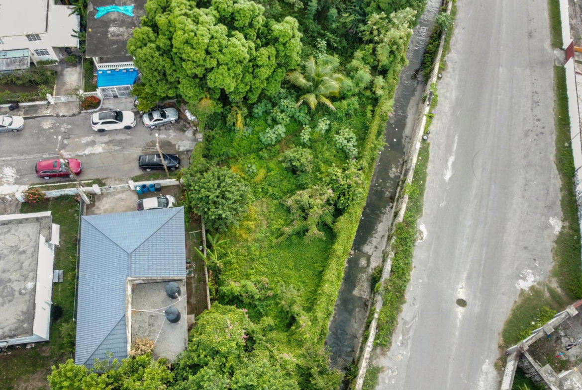 Seventh image of 18 Minerva Place in Kingston 20, St. Andrew, Jamaica - property is For Sale