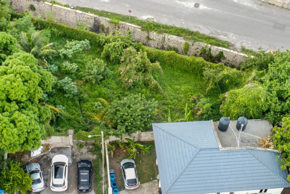 Eighth image of 18 Minerva Place in Kingston 20, St. Andrew, Jamaica - property is For Sale