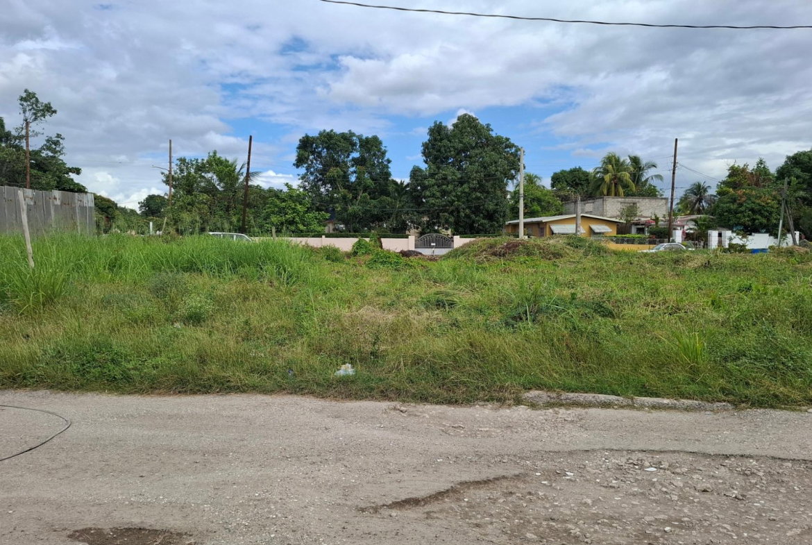 Second image of 737 Willowdene Thruway in Spanish Town, St. Catherine, Jamaica - property is For Sale