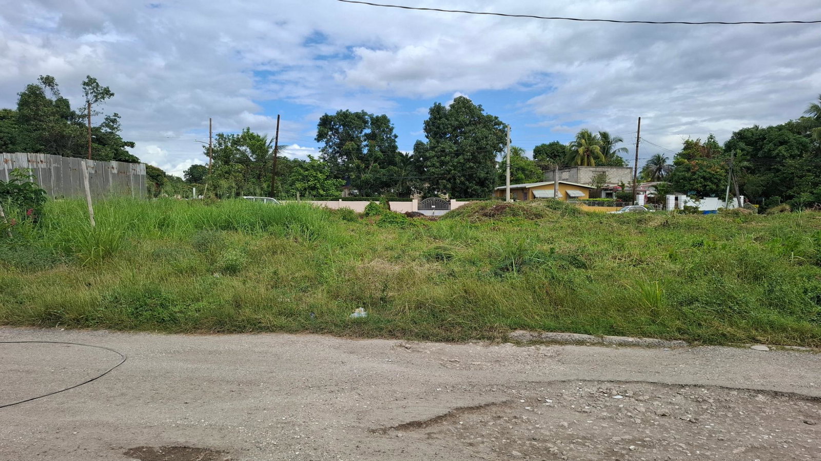 Second image of 737 Willowdene Thruway in Spanish Town, St. Catherine, Jamaica - property is For Sale