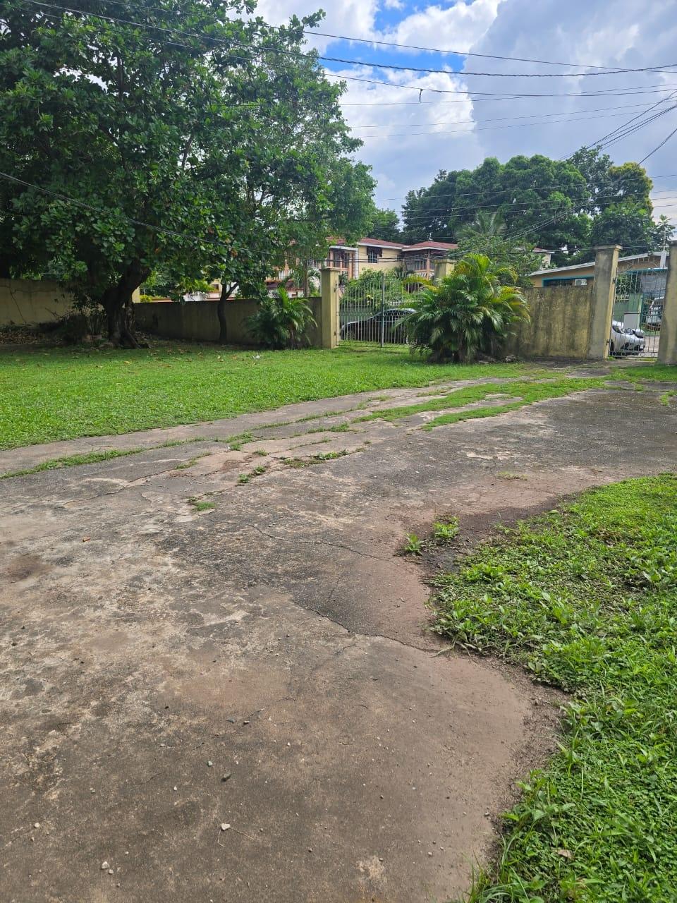 Spacious-0.3-Acre-Home-for-Sale-in-Havendale-Kingston-14-Madison-Drive Second image of 14 Madison Drive, Havendale in Kingston 19, St. Andrew, Jamaica - property is For Sale