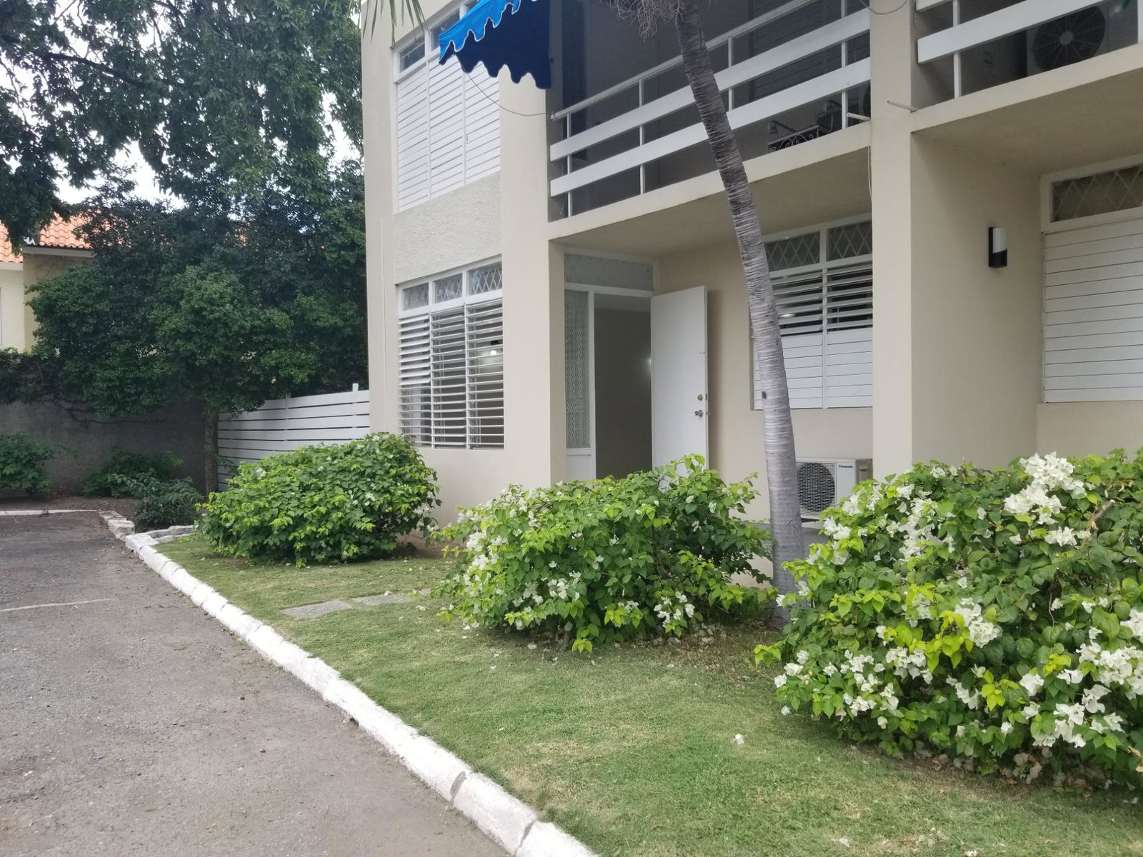 Fifth image of 6-5 Musgrave Avenue, Kingston in Kingston 5, St. Andrew, Jamaica - property is For Rent