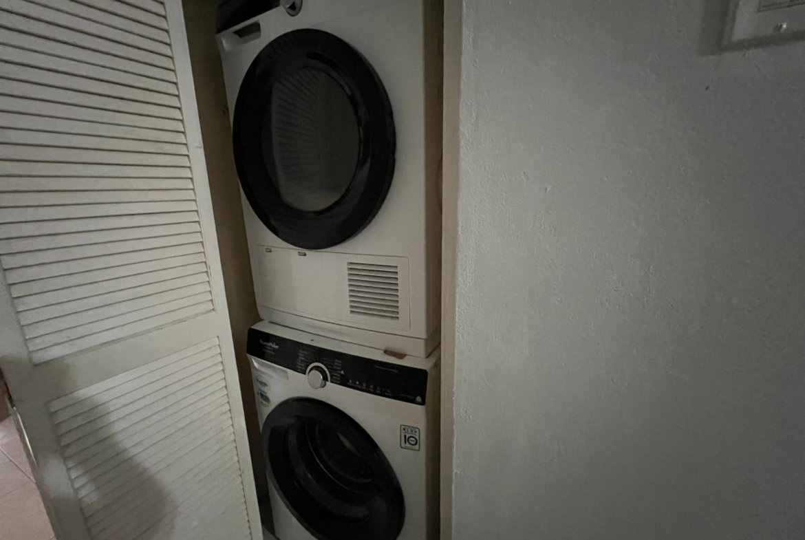 Eleventh image of 3-23 Edingburgh, Kgn 8 in Kingston 8, St. Andrew, Jamaica - property is For Sale