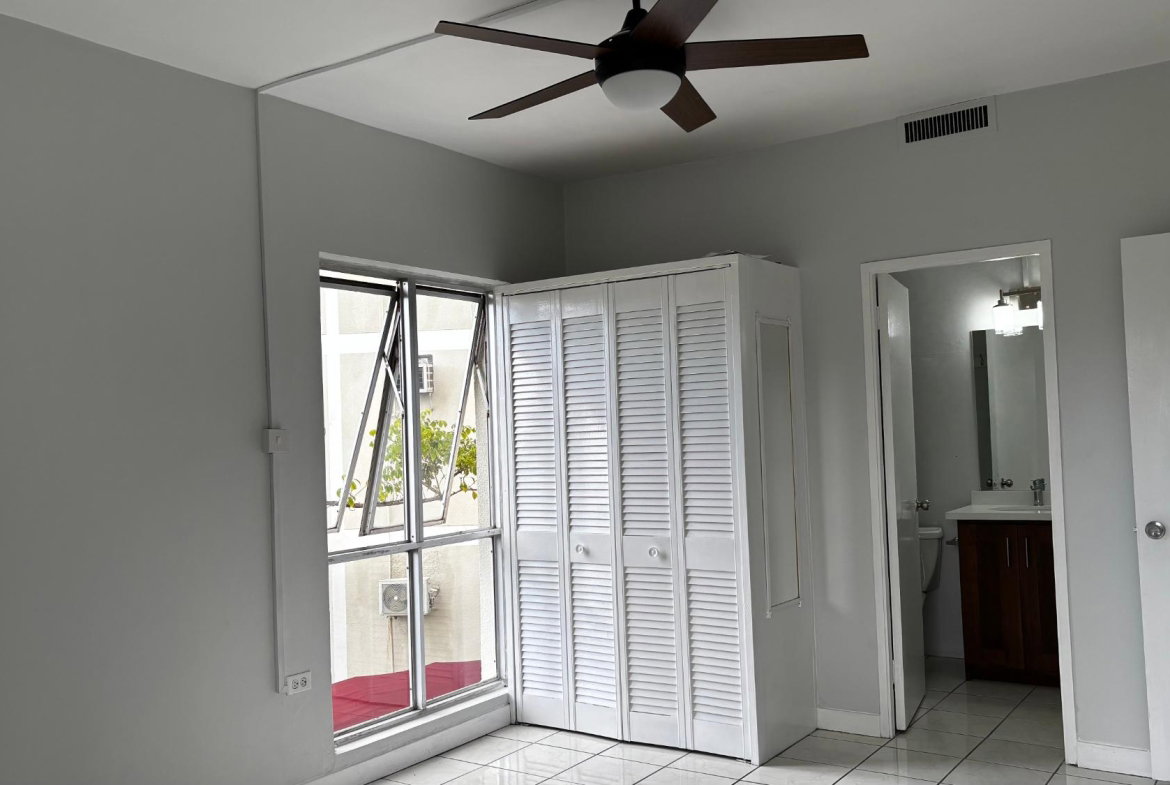 Eleventh image of Unit 25b-44-46 Trafalgar Road in Kingston 5, St. Andrew, Jamaica - property is For Rent