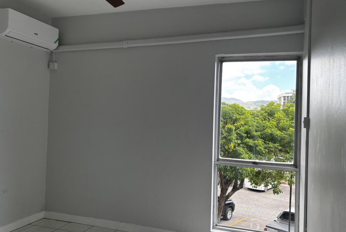 Thirteenth image of Unit 25b-44-46 Trafalgar Road in Kingston 5, St. Andrew, Jamaica - property is For Rent