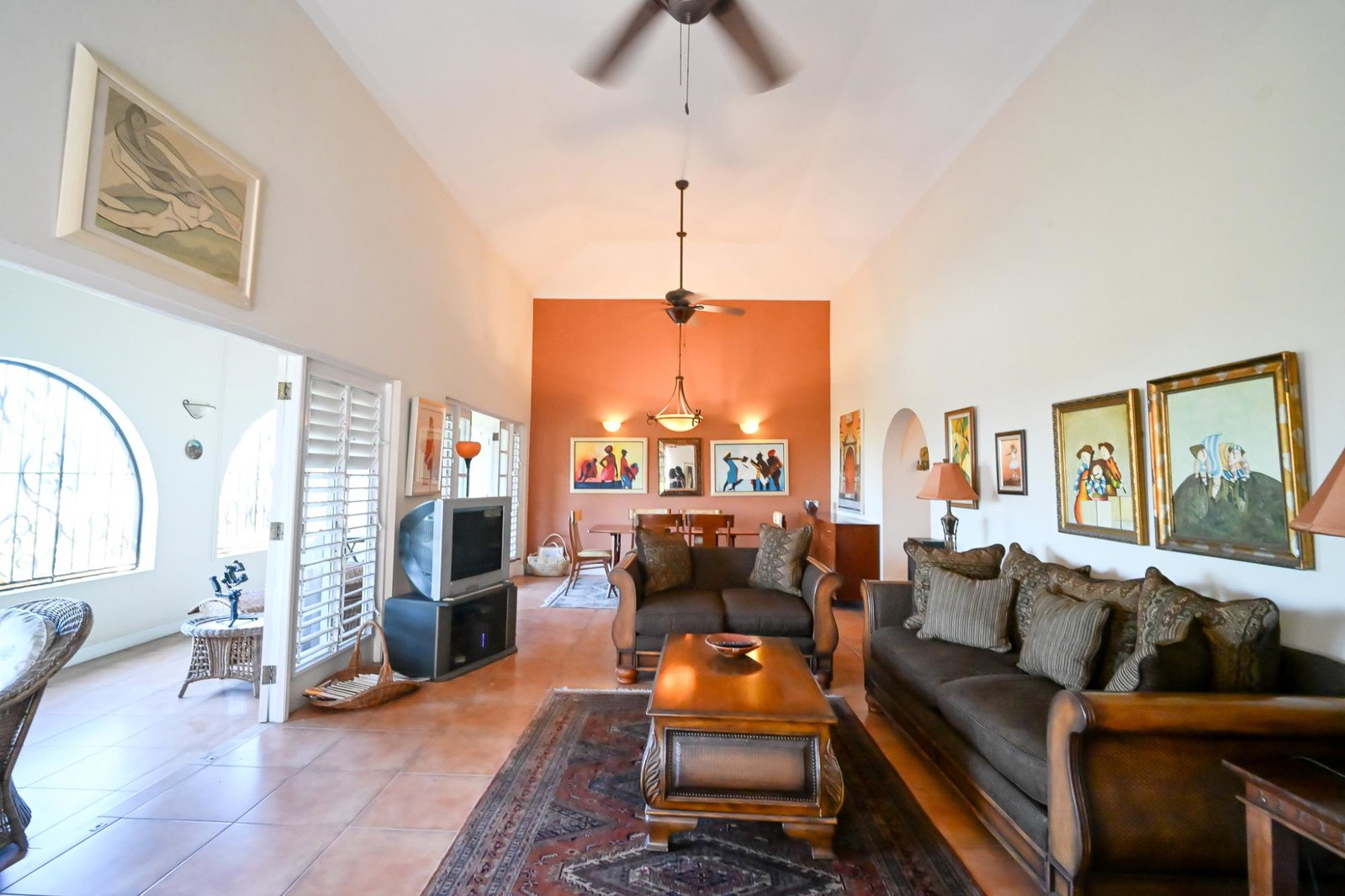 Spacious-2-Bedroom-Apartment-for-Sale-in-Kingston-6-Jamaica Tenth image of 3-7 Widcombe Road in Kingston 6, St. Andrew, Jamaica - property is For Sale