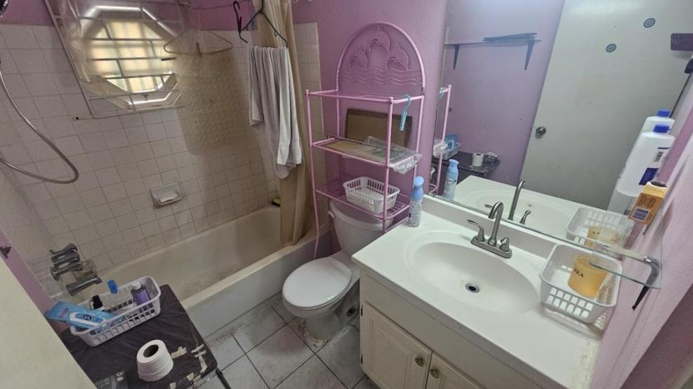 Sixth image of 602- Block e, Oaklands in Kingston 8, St. Andrew, Jamaica - property is For Sale