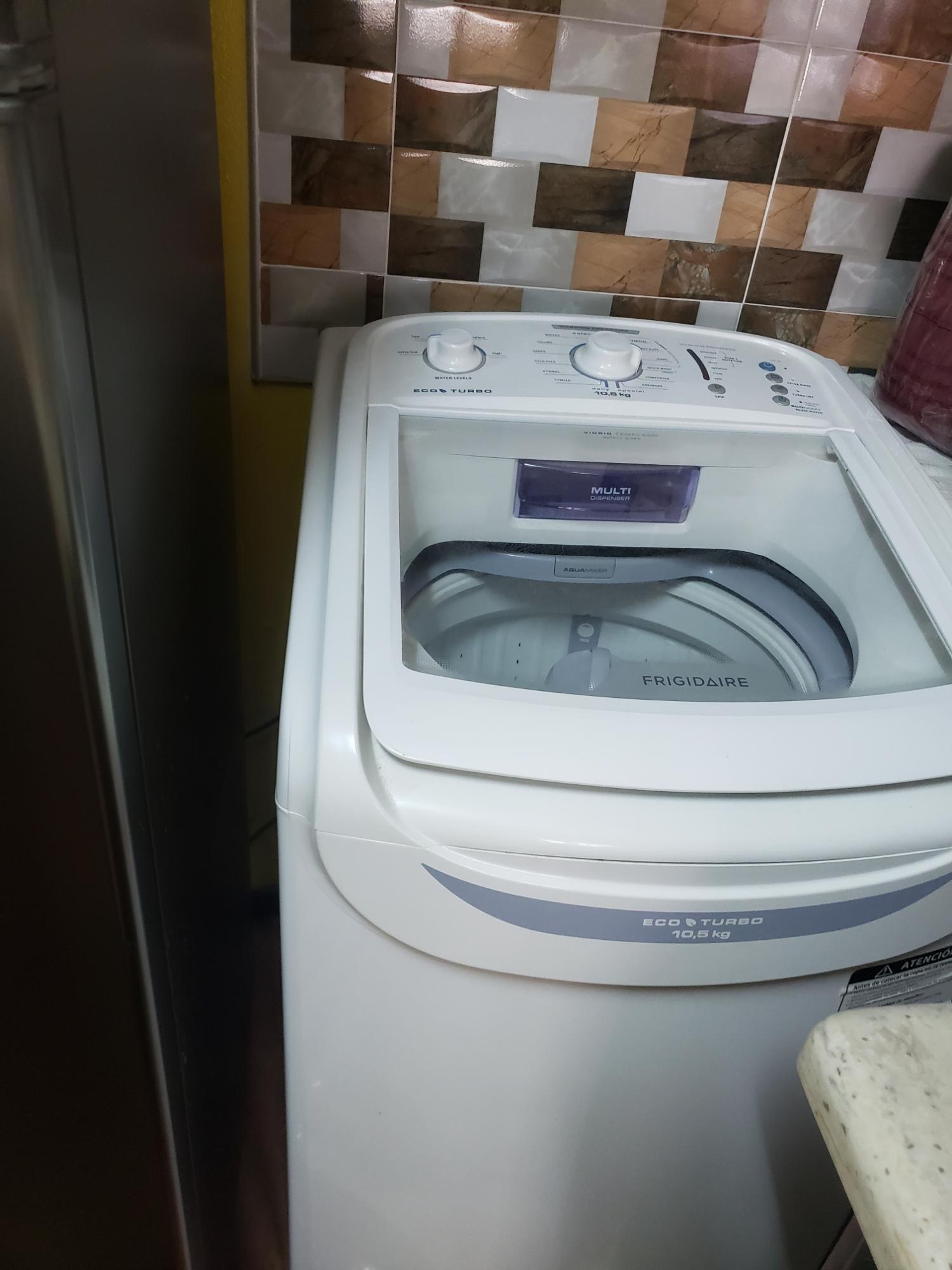 Spacious-2-Bedroom-Apartment-for-Sale-in-Oaklands-St.-Andrew-Jamaica Tenth image of 602- Block e, Oaklands in Kingston 8, St. Andrew, Jamaica - property is For Sale