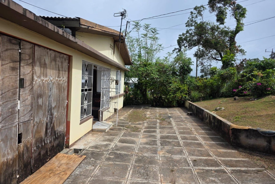 Second image of 2 Byndloss, Linstead in Linstead, St. Catherine, Jamaica - property is For Sale