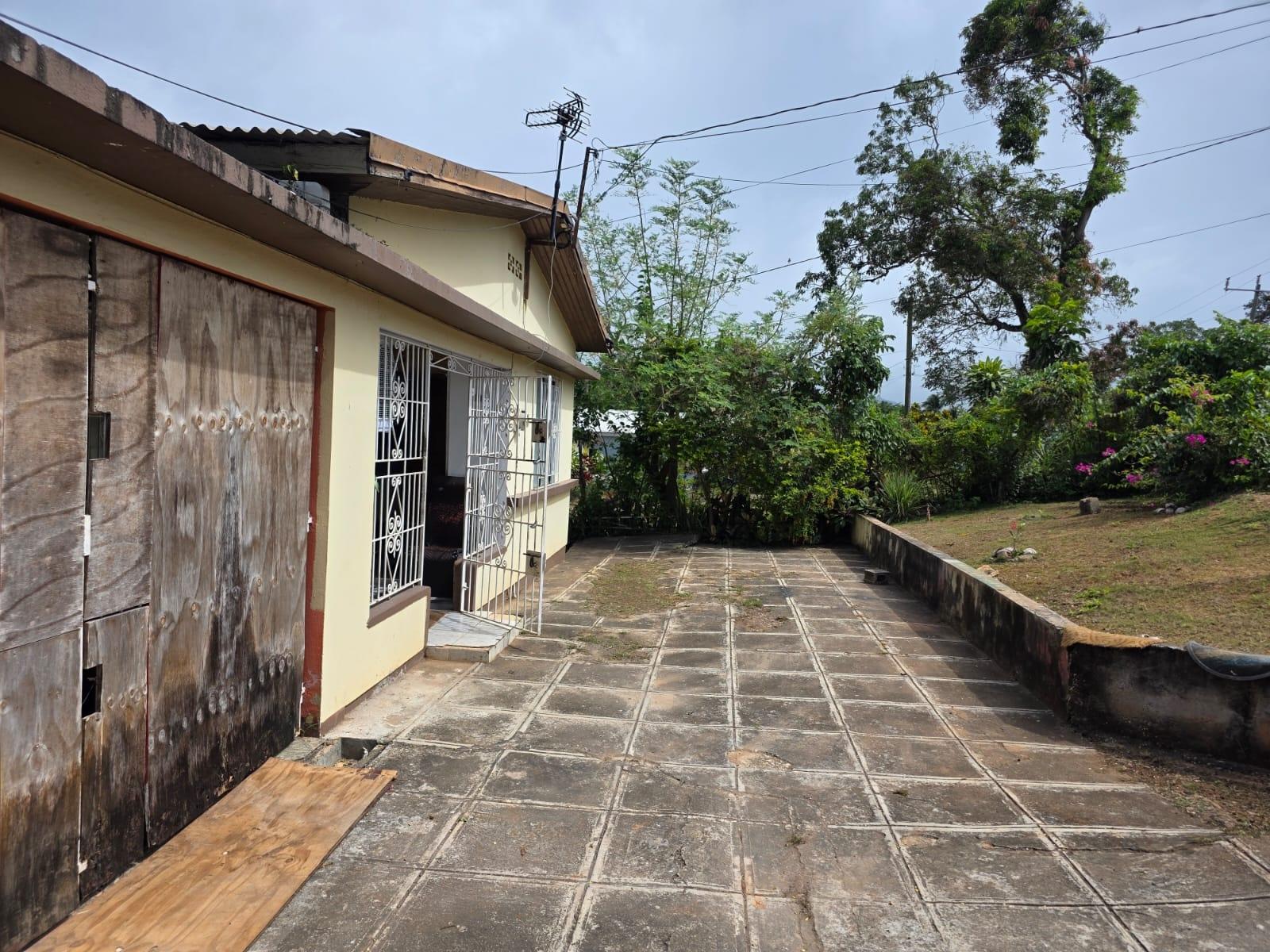 Spacious-3-Bed-2-Bath-Family-Home-For-Sale-in-Byndloss-Linstead-St.-Catherine Second image of 2 Byndloss, Linstead in Linstead, St. Catherine, Jamaica - property is For Sale