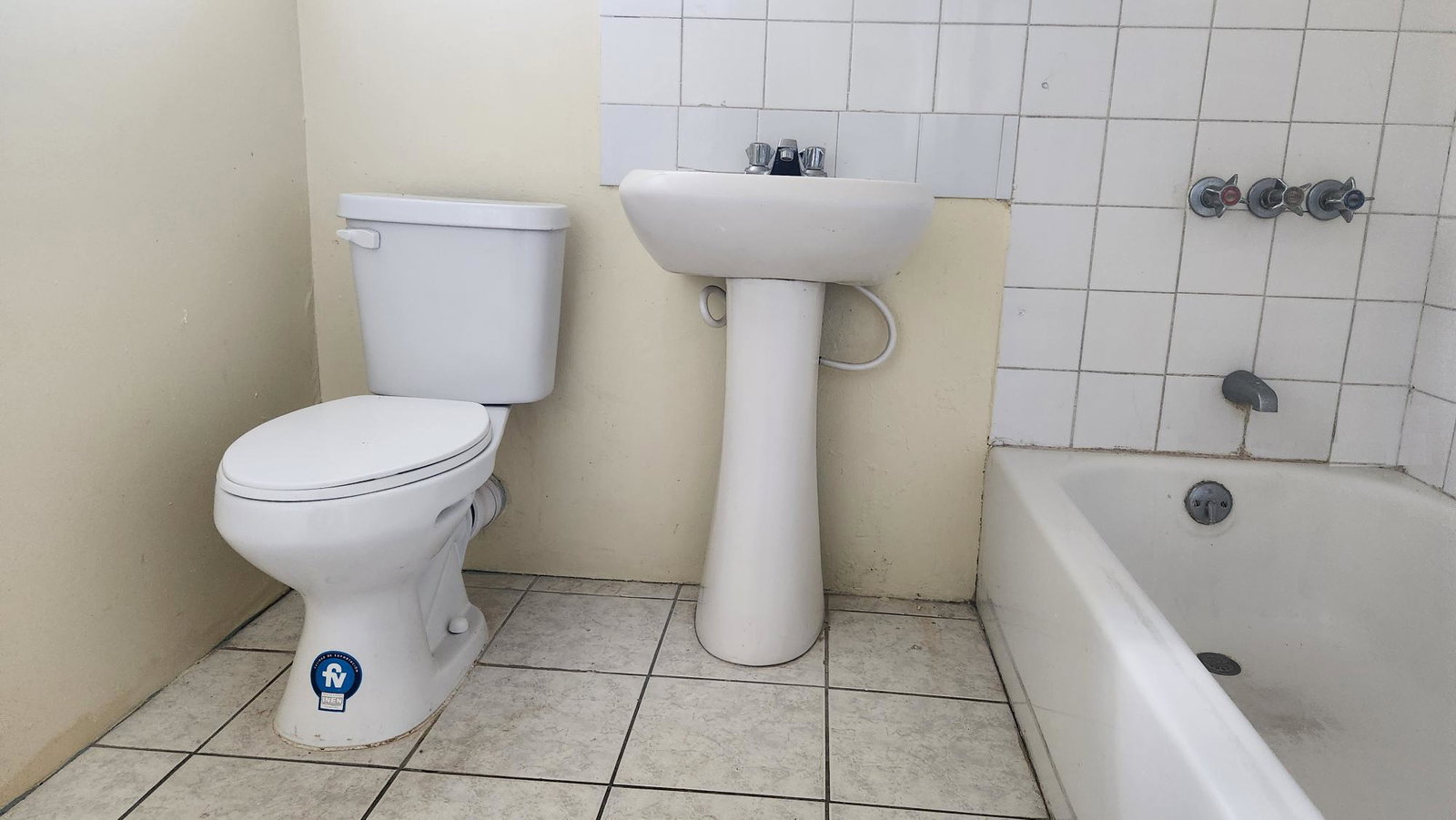 Spacious-3-Bedroom-Apartment-for-Sale-Near-University-of-Technology-Kingston-Jamaica Twelfth image of 4-31 University Crescent, King in Kingston 6, St. Andrew, Jamaica - property is For Sale