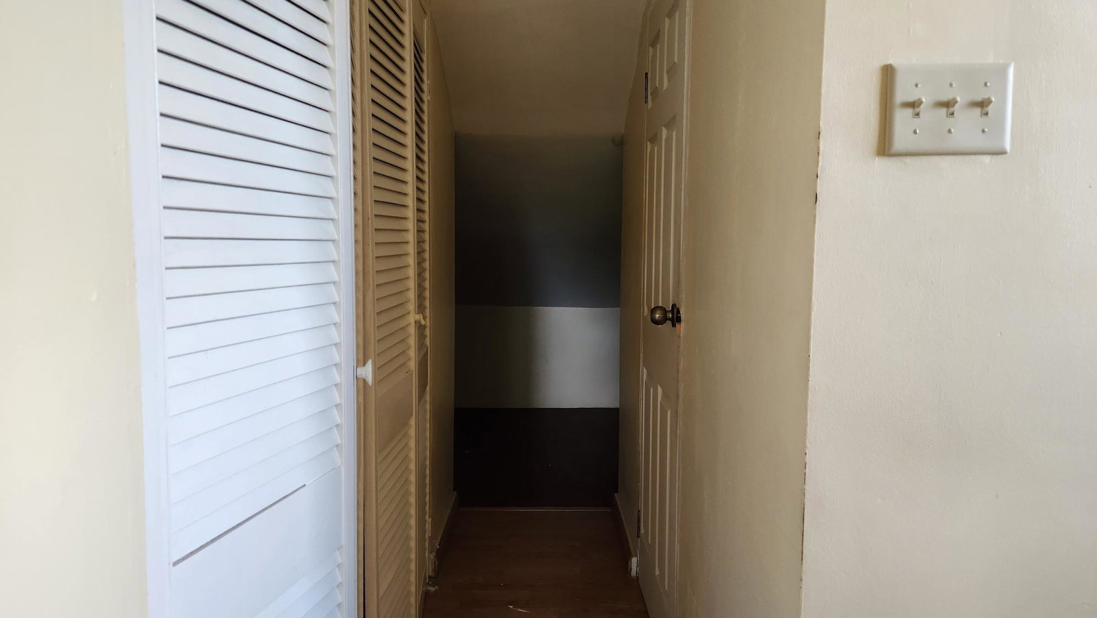 Spacious-3-Bedroom-Apartment-for-Sale-Near-University-of-Technology-Kingston-Jamaica Thirteenth image of 4-31 University Crescent, King in Kingston 6, St. Andrew, Jamaica - property is For Sale