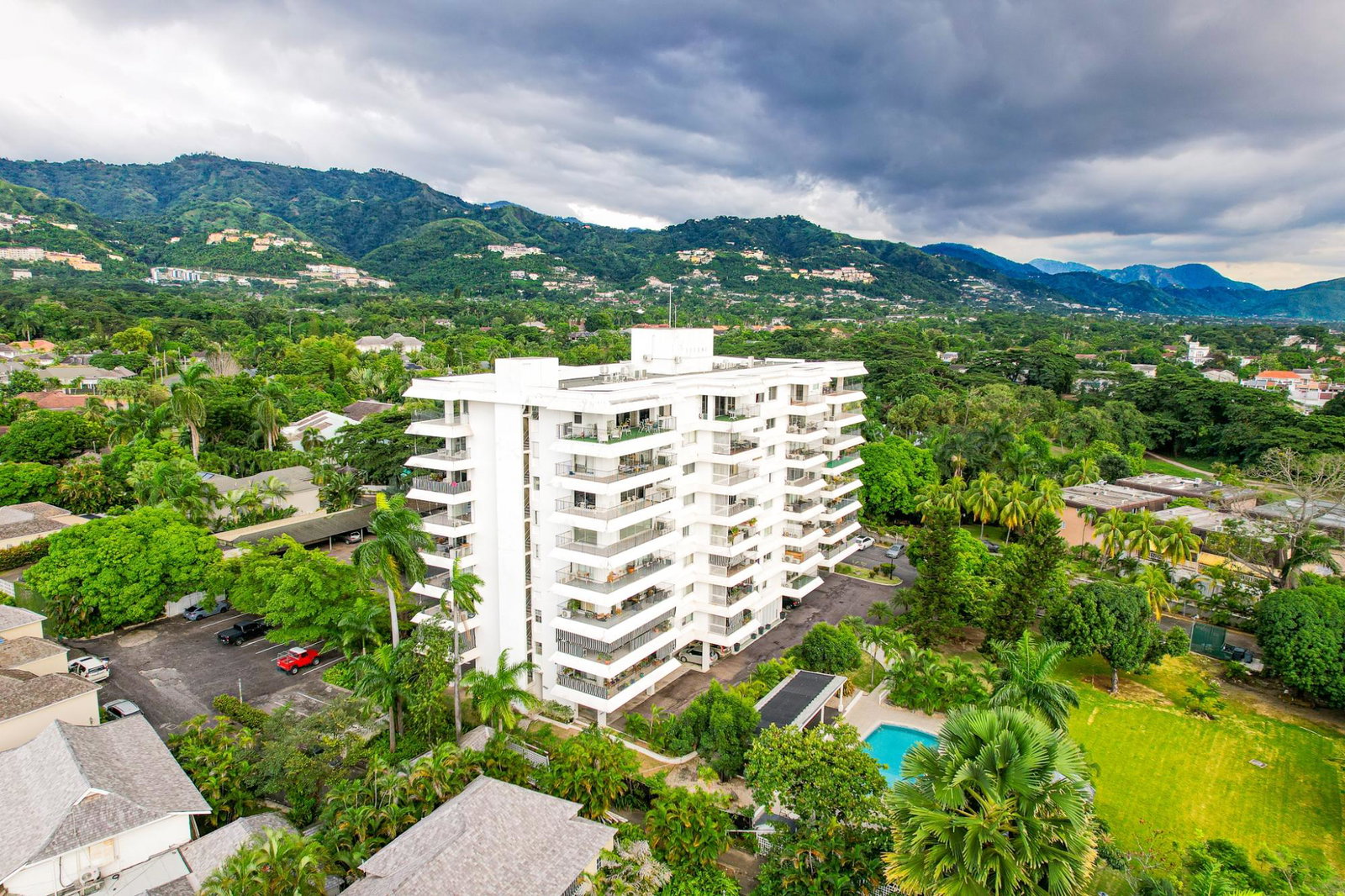 Eighteenth image of 4e-1 Manor Park Drive in Kingston 8, St. Andrew, Jamaica - property is For Sale