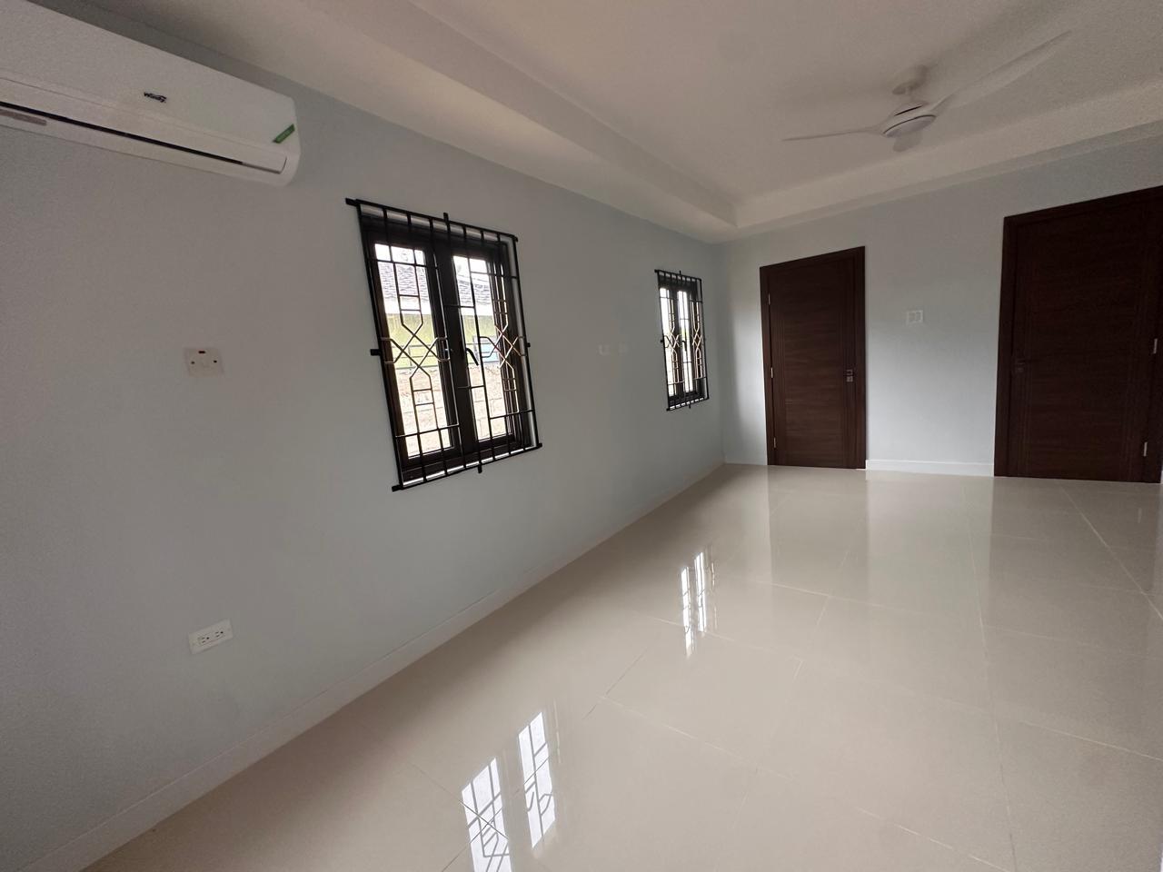 Fifth image of 44- Oak Estate in Greater Portmore, St. Catherine, Jamaica - property is For Rent