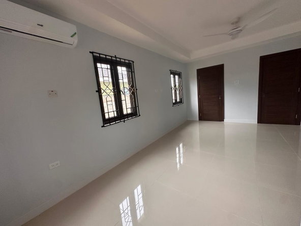 Fifth image of 44- Oak Estate in Greater Portmore, St. Catherine, Jamaica - property is For Rent