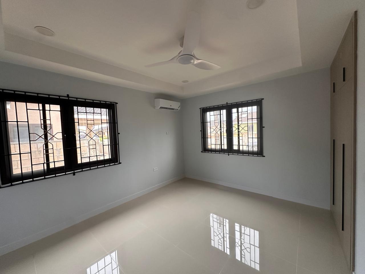 Sixth image of 44- Oak Estate in Greater Portmore, St. Catherine, Jamaica - property is For Rent