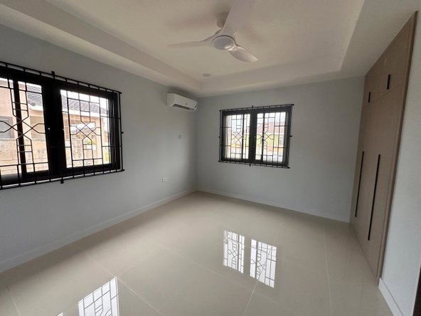 Tenth image of 44- Oak Estate in Greater Portmore, St. Catherine, Jamaica - property is For Rent
