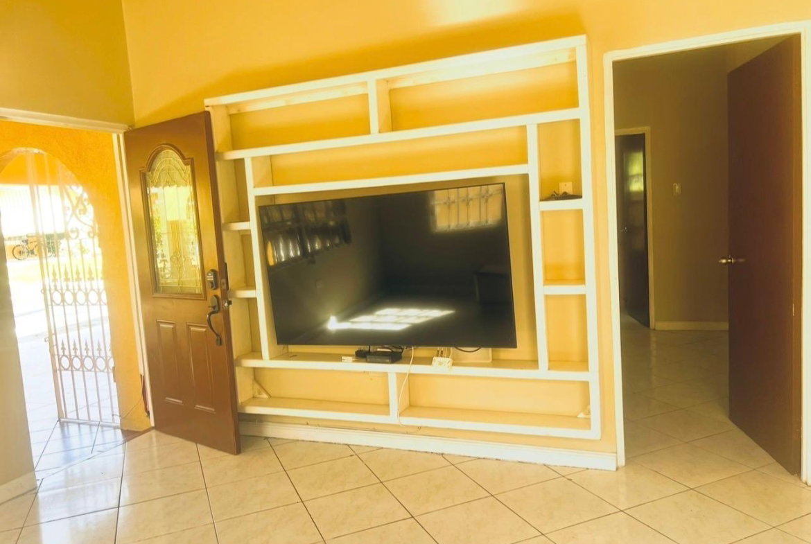 Fifteenth image of 43-57-59 Deanery Road, Kingston 3 in Kingston 3, St. Andrew, Jamaica - property is For Rent