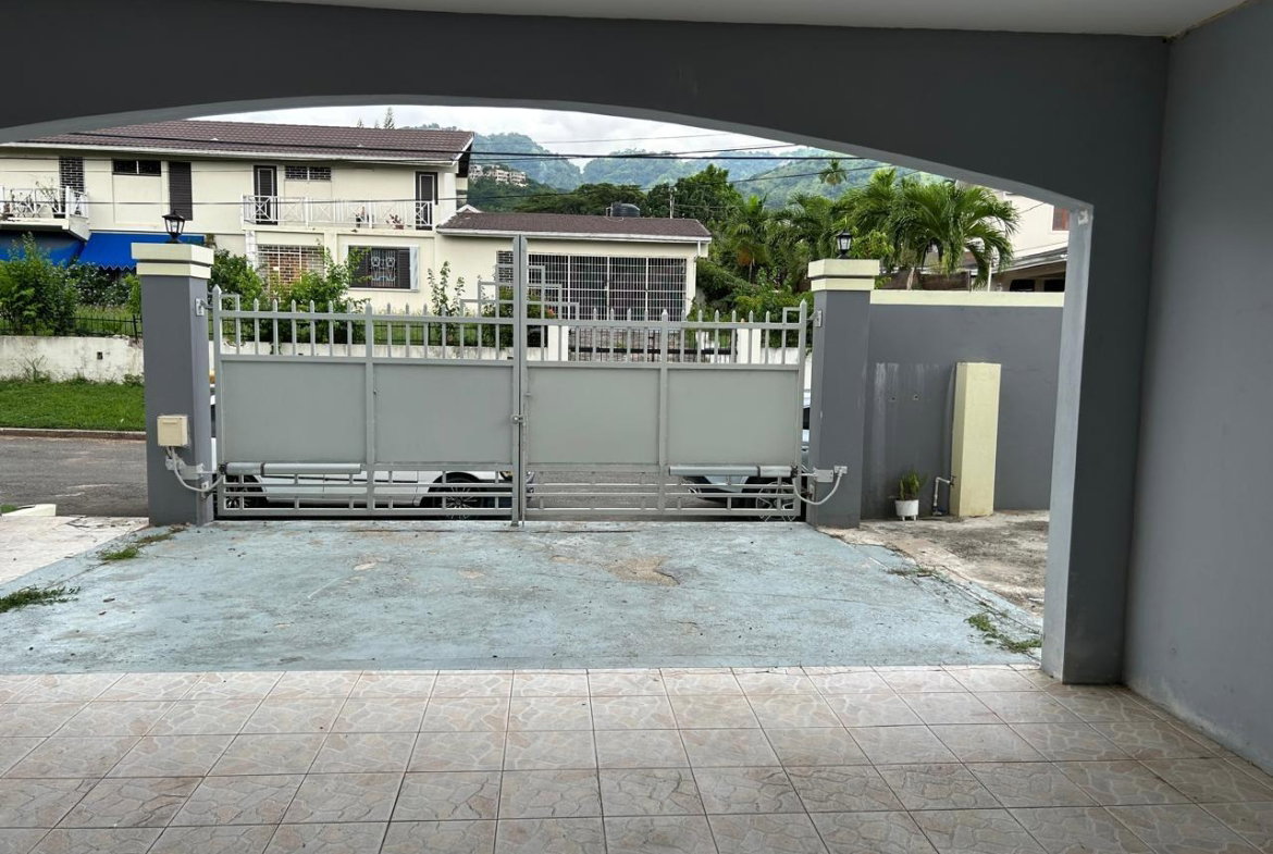 Sixth image of 5 Markway Close in Kingston 8, St. Andrew, Jamaica - property is For Sale