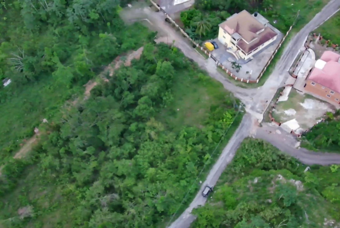 Fifteenth image of 14 Ciboney Drive in Hanbury, Manchester, Jamaica - property is For Sale