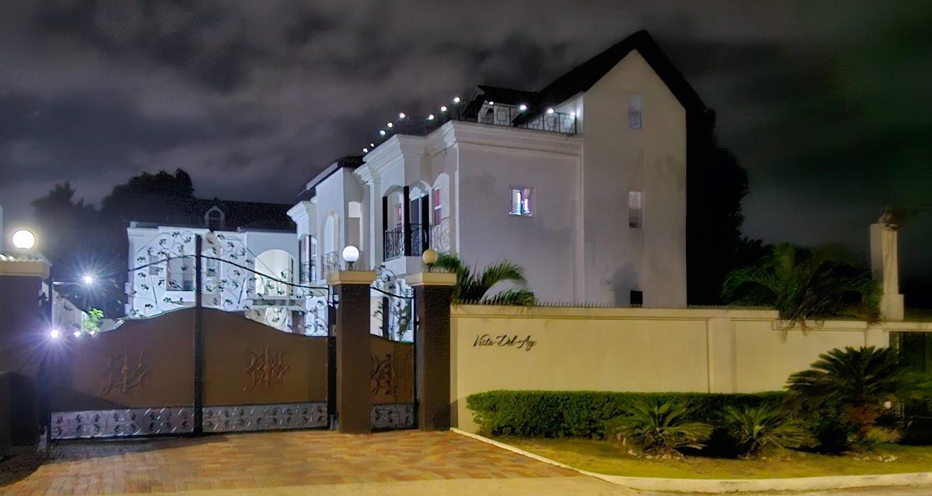 Spacious-3-Bedroom-Penthouse-for-Sale-in-Meadowbrook-St.-Andrew-Jamaica Tenth image of 5-11 Randwick Drive in Kingston 19, St. Andrew, Jamaica - property is For Sale