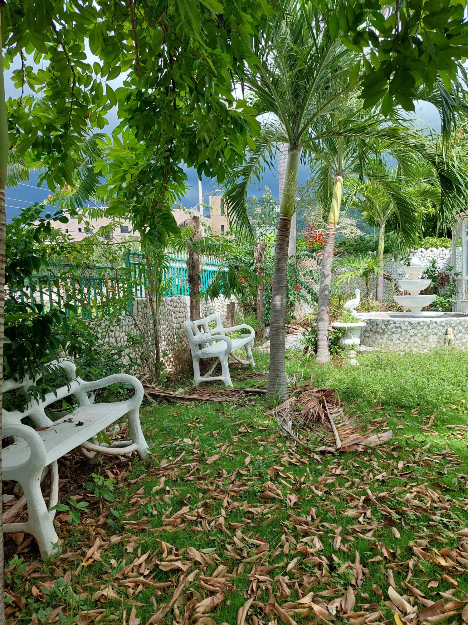 Spacious-4-Bedroom-House-for-Sale-in-Havendale-St.-Andrew-Jamaica Fourteenth image of . Park Avenue, Havendale in Kingston 19, St. Andrew, Jamaica - property is For Sale