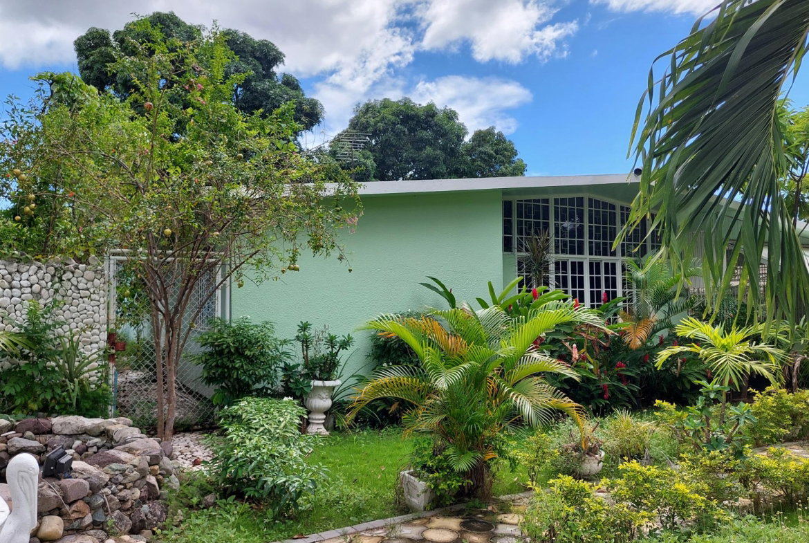 Fourth image of . Park Avenue, Havendale in Kingston 19, St. Andrew, Jamaica - property is For Sale