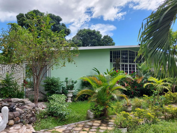 Fourth image of . Park Avenue, Havendale in Kingston 19, St. Andrew, Jamaica - property is For Sale