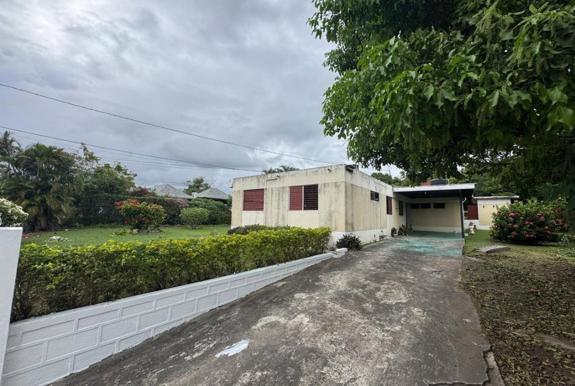 Second image of 4 Allerdyce Road in Kingston 8, St. Andrew, Jamaica - property is For Sale